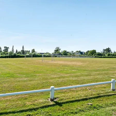 Matleena - 200m From The Sea By Interhome *